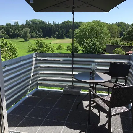 Bienenhaeusle In Gruenkraut / Ravensburg *